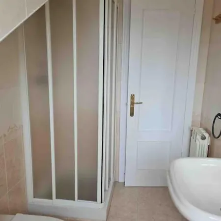 Semesterbostad La Casuca De Trasmiera En *