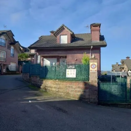 La Casuca De Trasmiera En Semesterbostad