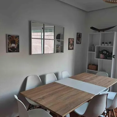 La Casuca De Trasmiera En *