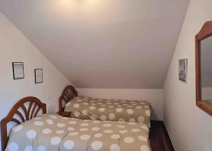 La Casuca De Trasmiera En *