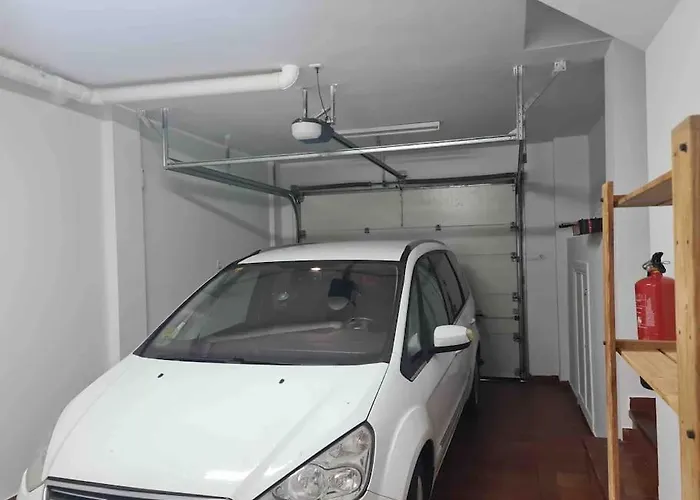 La Casuca De Trasmiera En *