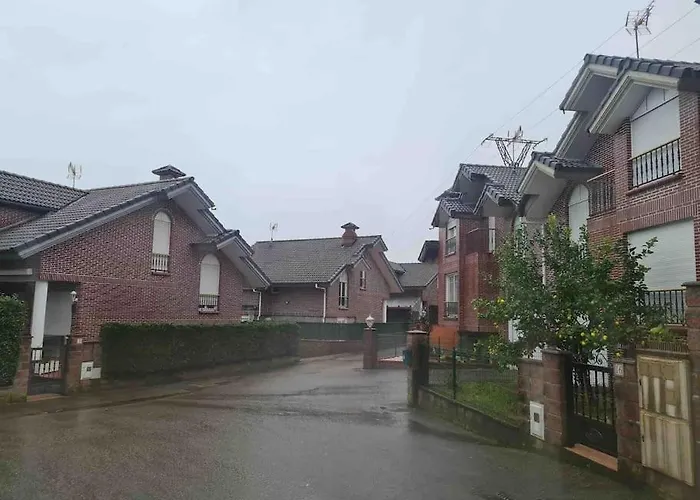 Semesterbostad La Casuca De Trasmiera En