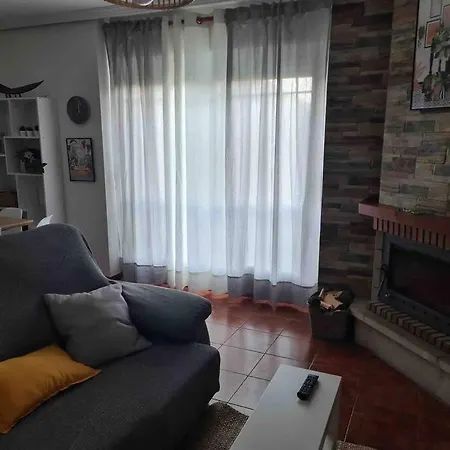 La Casuca De Trasmiera En *