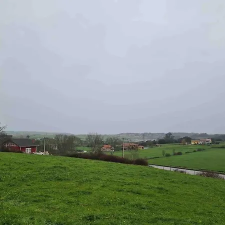 La Casuca De Trasmiera En * 阿内罗